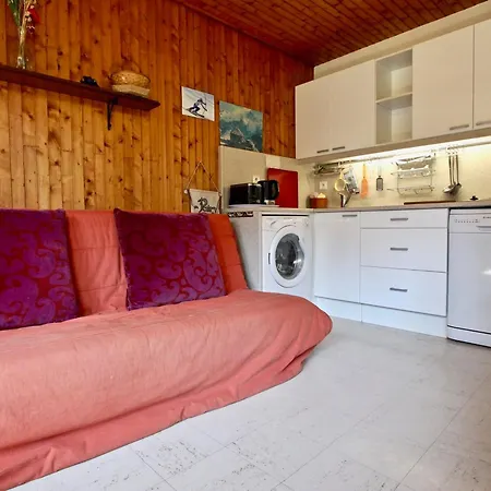 Apartment Au Pied Des Pistes, Balcon Sud-est, Proche Commerces - Fr-1-549-61 *